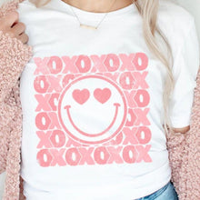 Load image into Gallery viewer, XO Smiley
